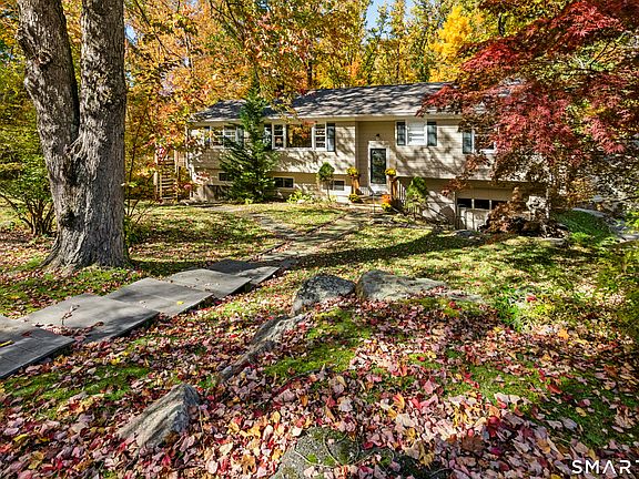 3rd image of 33 Partridge Drive
