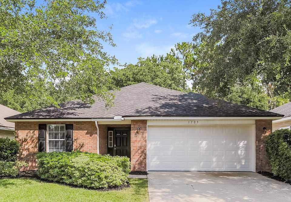 1st image of 1703 Canopy Oaks Dr