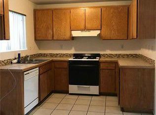 16186 Viho Rd APT 2, Apple Valley, CA 92307