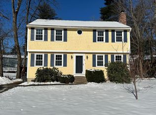 11 Carlene Dr, Nashua, NH 03062