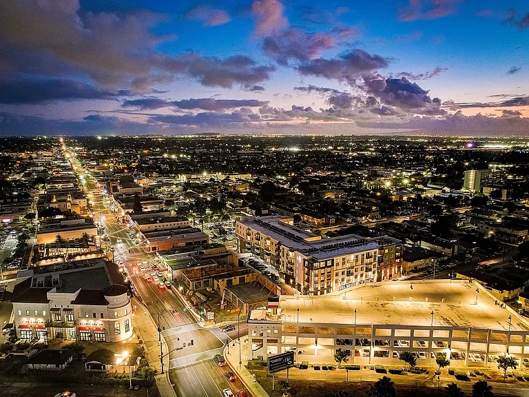 Edgeway — Photo 56