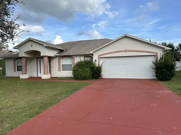 1281 SE Sandia Drive, Port St Lucie, FL 34983