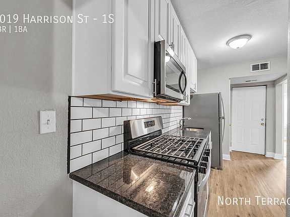 5th image of 4019 Harrison St APT 1S