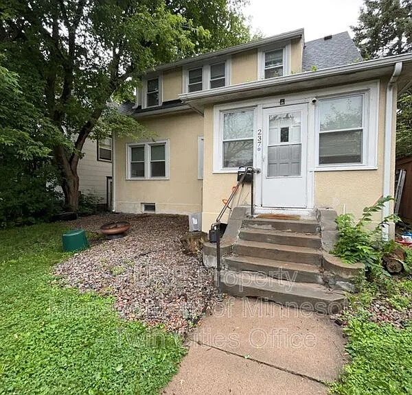 237 Cedar Lake Rd N #2 — Photo 1