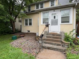 237 Cedar Lake Rd N #2, Minneapolis, MN 55405