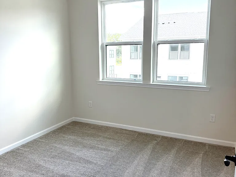 1206 Parker Blvd — Photo 4