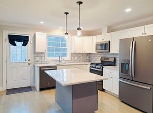 26 Christies Way, Holbrook, MA 02343