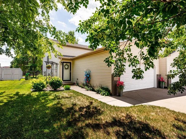 4284 39 1/2 Ave S, Fargo, ND 58104