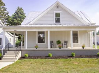 229 W South St, Winchester, IN 47394