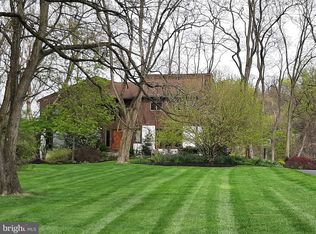 796 Panorama Rd, Villanova, PA 19085