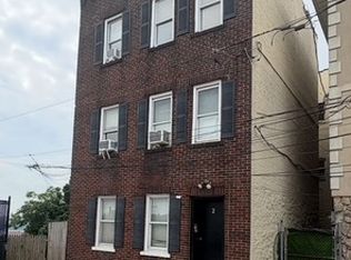 2 Bender Pl APT 4, Cliffside Park, NJ 07010