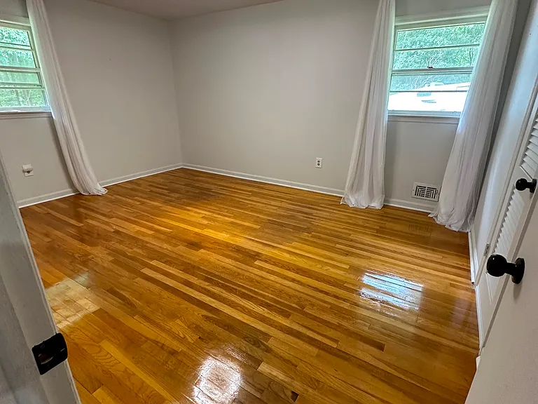 916 Level Creek Rd — Photo 26