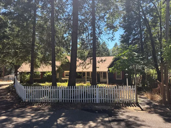 14122 Rollins Ct, Magalia, CA 95954