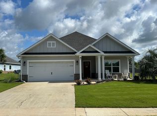 238 Partridge Ln, Freeport, FL 32439