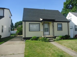932 E Otis Ave, Hazel Park, MI