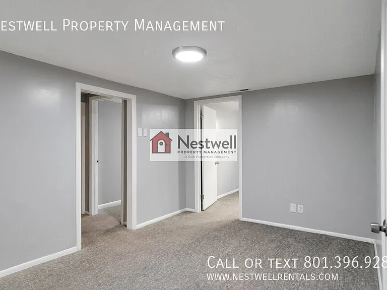 2590 E Wilmington Ave — Photo 14