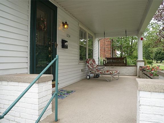 2nd image of 1234 Cumberland Ave