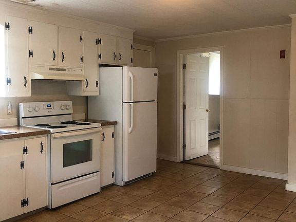 3rd image of 77 Mill St #1