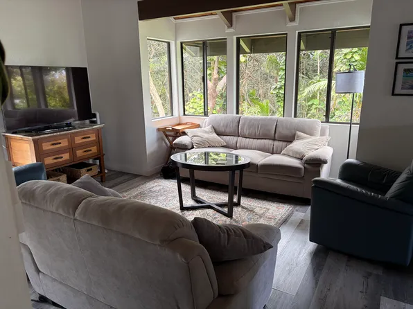 (undisclosed Address), Kalaheo, HI 96741