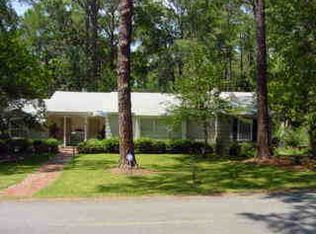 409 Schley St E, Douglas, GA 31533