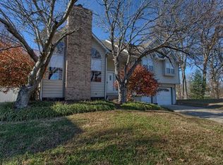 3 Cedar Point, Collinsville, IL 62234