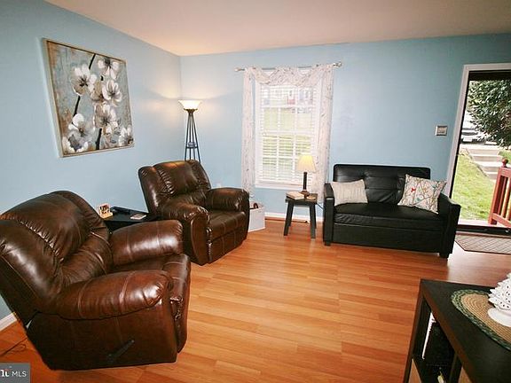 3rd image of 6614 High Beach Ct E