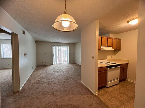 4th image of 1824 University Dr #C7