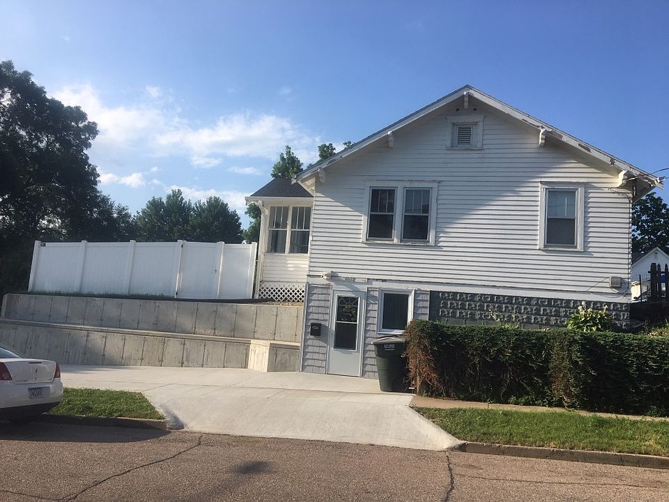 1st image of 3018 Washington Ave