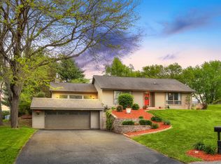 W6162 William Dr, Onalaska, WI 54650