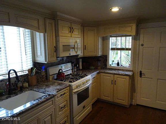 3rd image of 386 S Seaward Ave