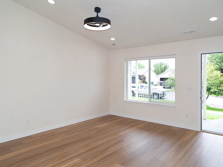 3396 W Thorndale Loop — Photo 22