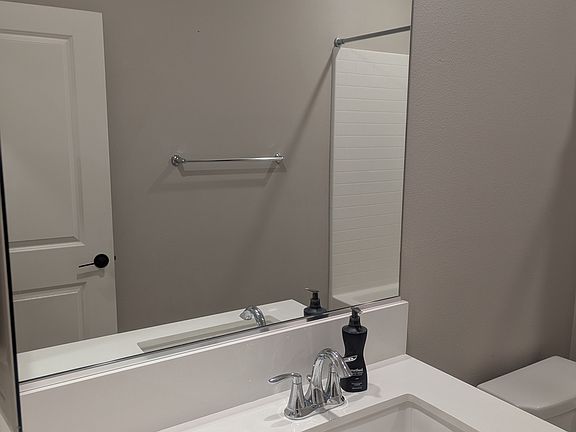 3rd image of 1576 Castillo Way Unit 47