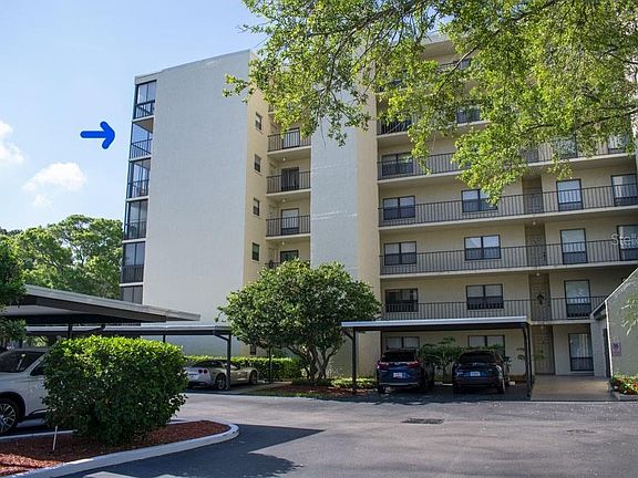 3rd image of 2900 Cove Cay Dr Unit 6A