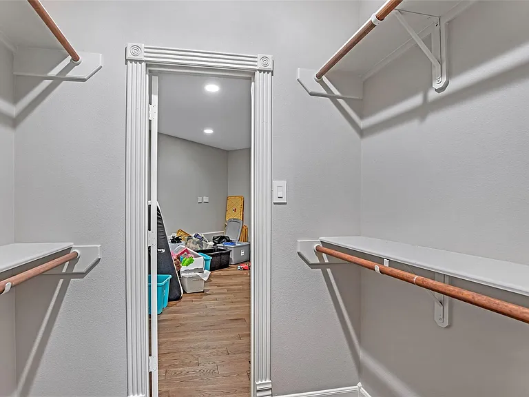 29006 Reserve Bend Dr — Photo 34