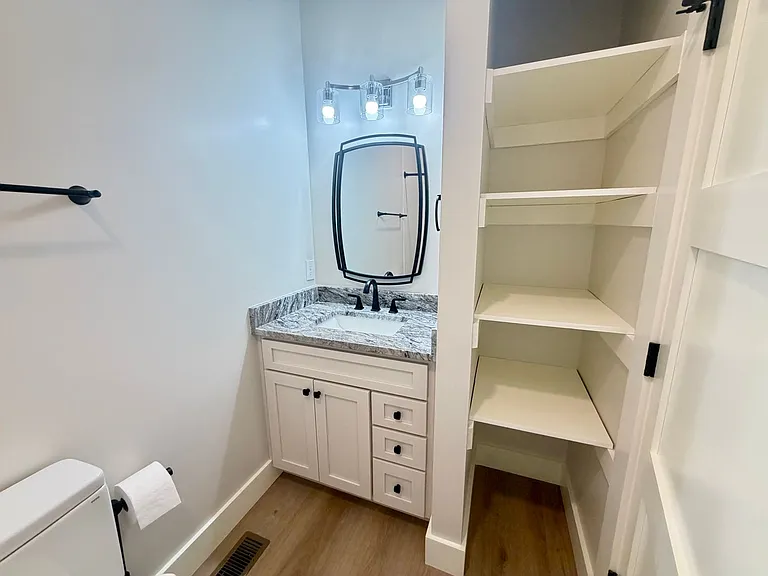 246 Magnolia Dr — Photo 8