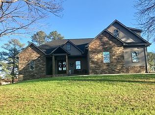 415 Valley School Rd, Jasper, AL 35504