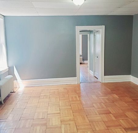 5th image of 2 Columbia Ave APT 305-402