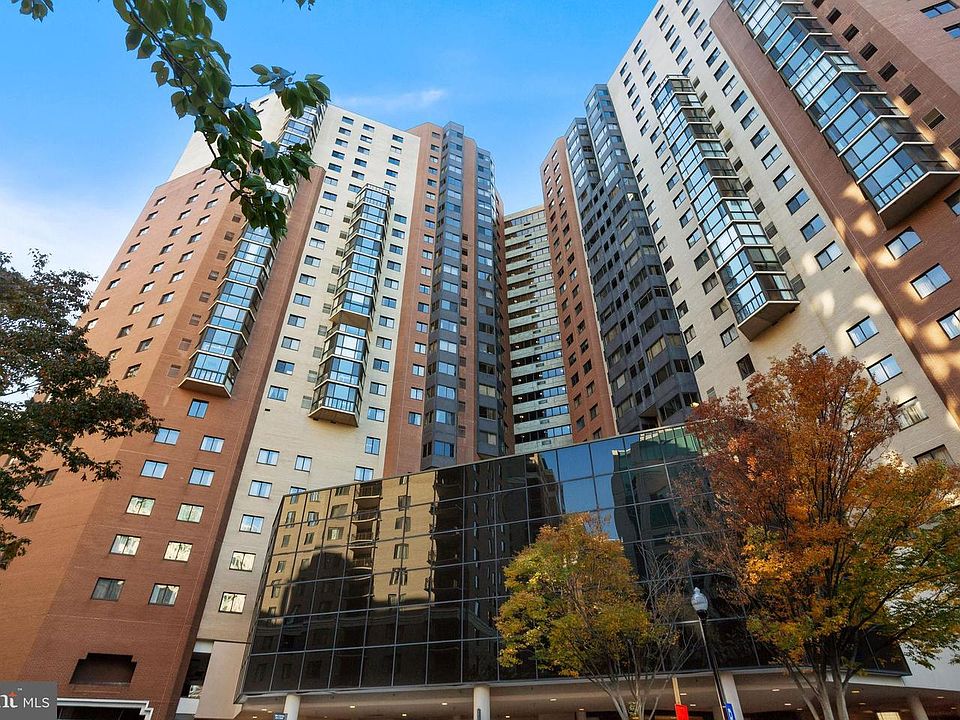 1st image of 900 N Stafford St APT 2628