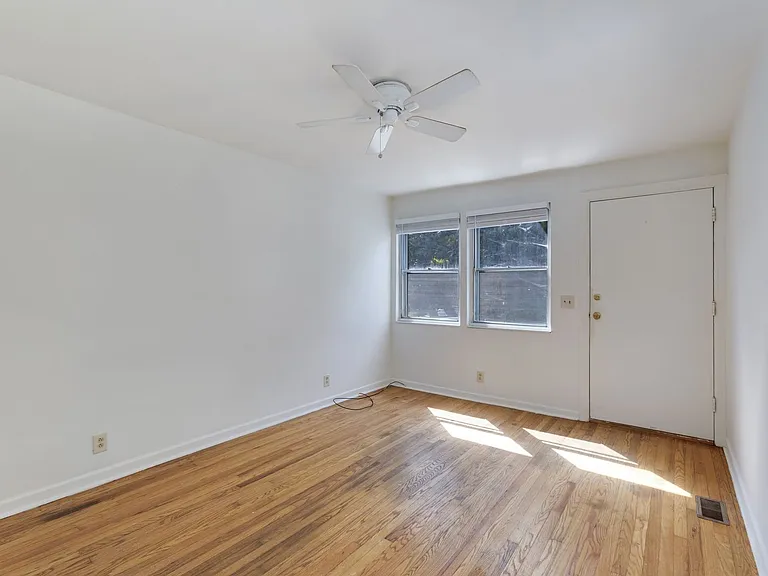 4104 Kimbark Dr — Photo 6