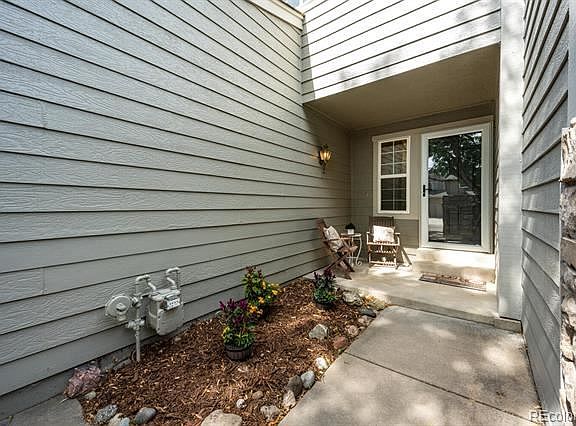 4th image of 6627 S Yukon Way