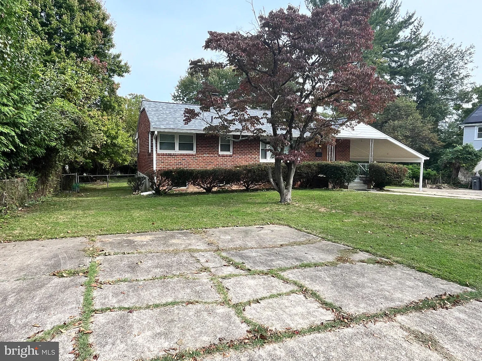 4 bed, 2.0 bath, 1680 sqft, $2,800 — Photo 3
