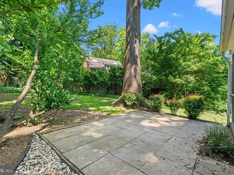 7014 Beechwood Dr — Photo 21