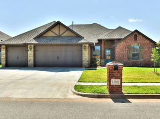 11202 Shenandoah Valley Dr, Little Rock, AR 72212