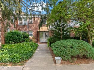 147 Putnam Park #147, Greenwich, CT 06830