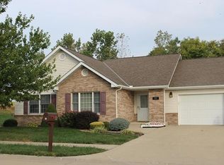 52 Faith Dr, Highland, IL