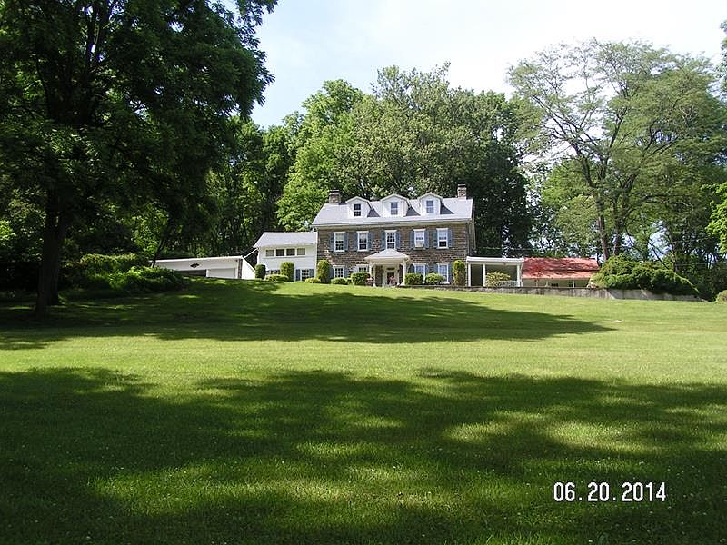 215 Saylors Ln, Easton, PA 18042 Zillow