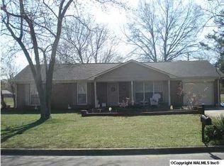 914 Routon Dr SW, Decatur, AL 35601