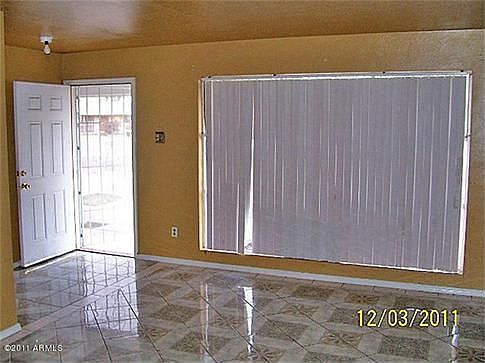 4th image of 3119 W Mariposa St
