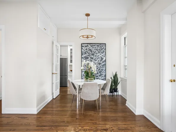 131 East 93rd Street image 5 of 7