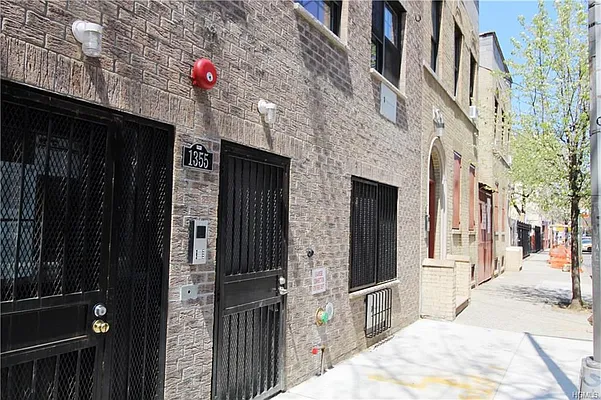 Rented by Keller Williams Realty NYC Group | media 11